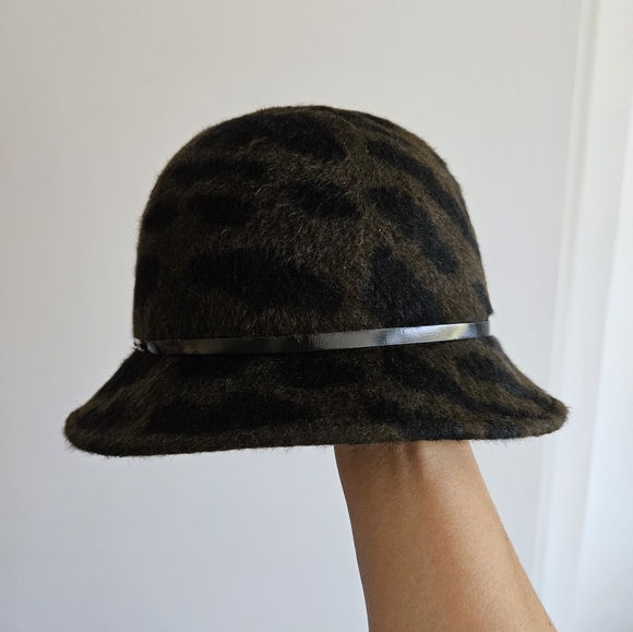 Kangol Animal Print Angora Cloche Cap / Hat Size Small - Picture 4 of 8